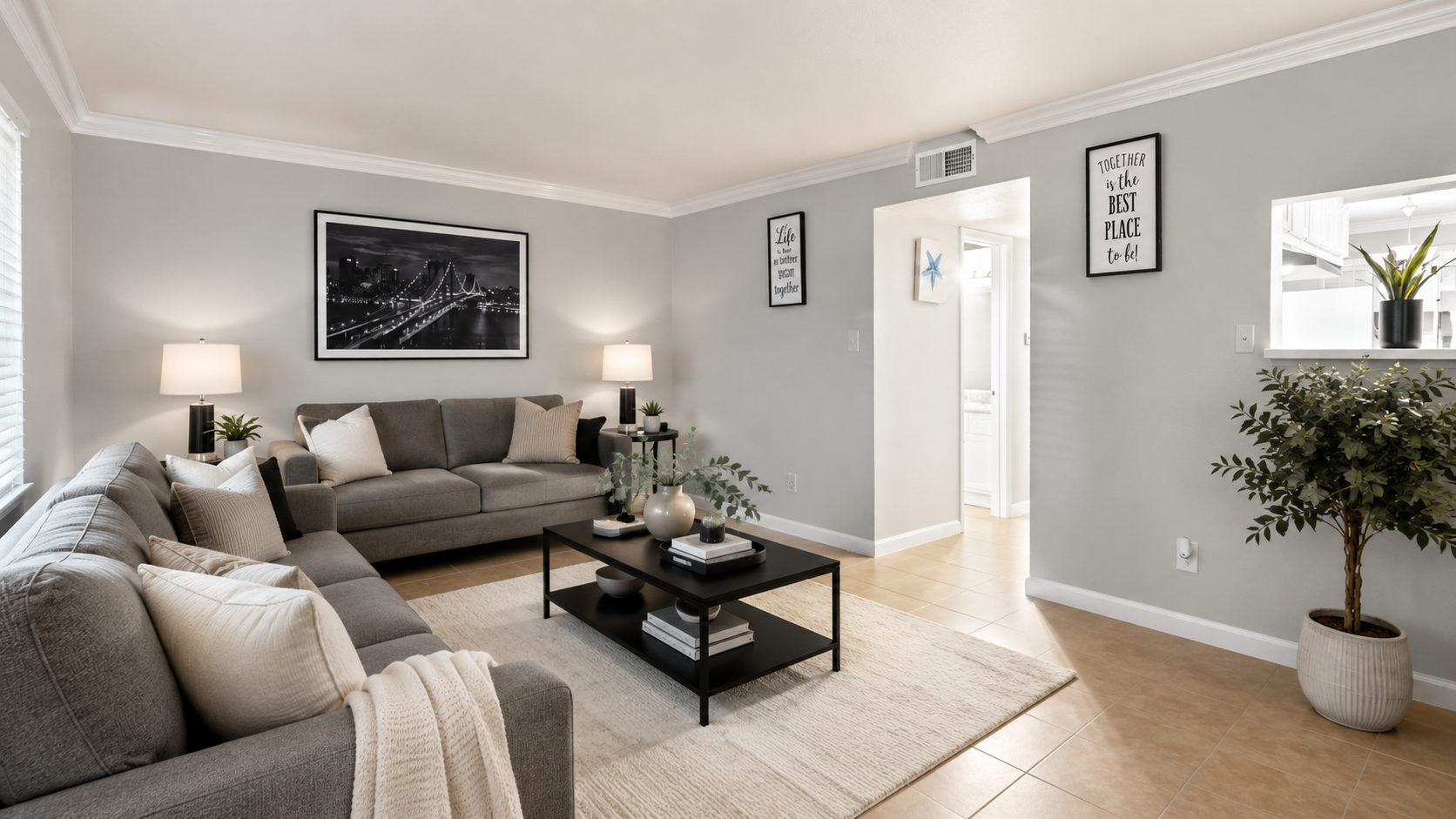 Spacious living room in one bedroom apartment - The Park at Edgebrook - Houston TX